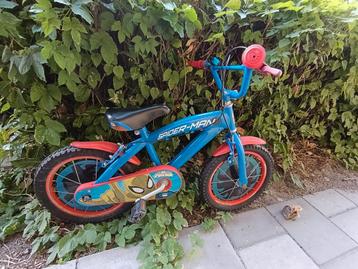 Spiderman fiets beschikbaar voor biedingen
