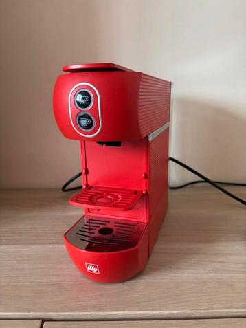 Cafetière Illy pour dosettes ESE disponible aux enchères