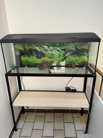 Aquarium 115 liter met tafel beschikbaar voor biedingen