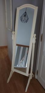 landelijke spiegel in crème/ beige., Antiek en Kunst, Ophalen, Overige vormen, 50 tot 100 cm, 150 tot 200 cm