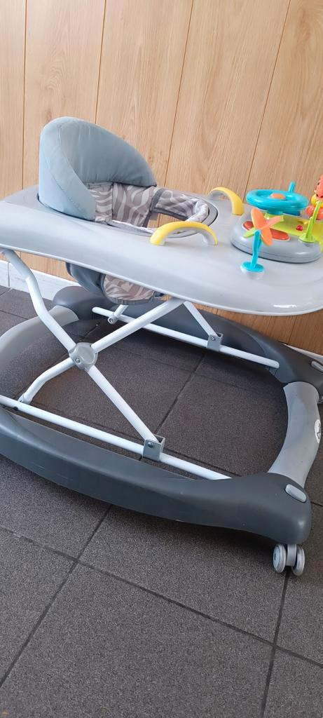 4 in 1 Loopstoel/loopwagen, Kinderen en Baby's, Overige Kinderen en Baby's, Zo goed als nieuw, Ophalen of Verzenden