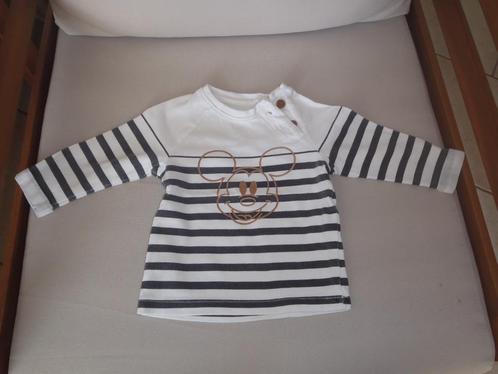 Disney witte babyprui met lijnen maat 68, Kinderen en Baby's, Babykleding | Maat 68, Zo goed als nieuw, Jongetje, Truitje of Vestje