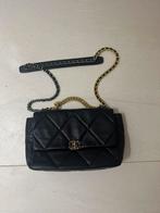 Chanel bag, Gebruikt, Ophalen of Verzenden, Zwart
