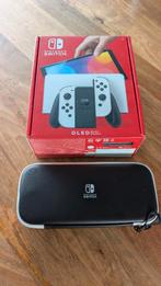 Nintendo Switch OLED, Games en Spelcomputers, Spelcomputers | Nintendo Switch, Ophalen, Zo goed als nieuw, Met 1 controller, Switch OLED