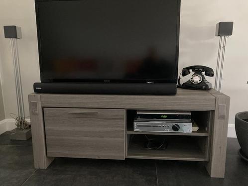 Mooi TV meubel in grijs gebeitste eik. Zo goed als nieuw !, Huis en Inrichting, Kasten |Televisiemeubels, Zo goed als nieuw, Minder dan 100 cm
