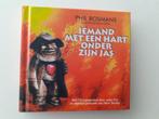 Iemand met een hart onder zijn jas v Phil Bosmans Prijs: € 3, Boeken, Gedichten en Poëzie, Ophalen of Verzenden, Gelezen, Phil bosmans