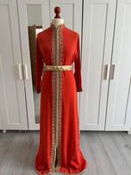 Oranje caftan met goudkleurige bewerking, Ophalen, Zo goed als nieuw, Maat 38/40 (M), Oranje