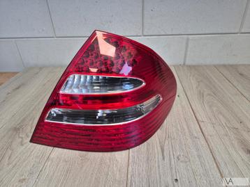 Mercedes E klasse W211 sedan 02 - 06 achterlicht rechts LED beschikbaar voor biedingen