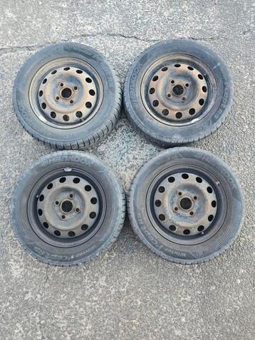 4 roues tôles 13" 4x100 disponible aux enchères