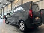 Renault Express/1.3 Benzine/Pdc/Leder/Led/Airco/Nieuw !!!!, Voorwielaandrijving, 75 kW, 4 cilinders, Leder en Stof
