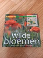 WIE HOUD ER VAN WILDE BLOEMEN  ???, Ophalen of Verzenden, Zo goed als nieuw