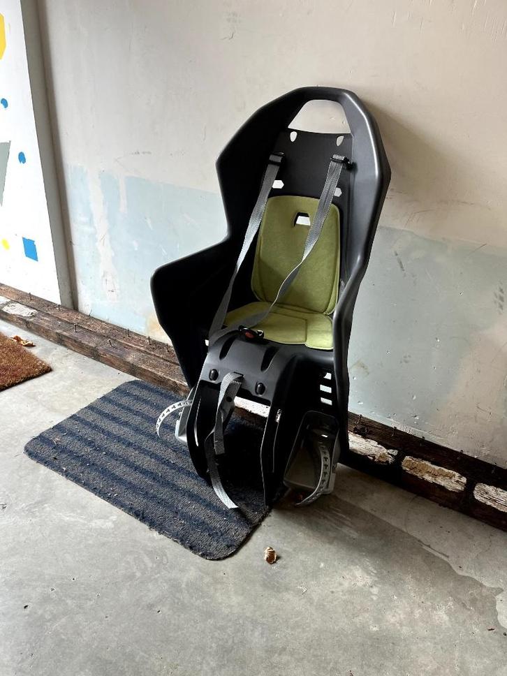 siège bébé/enfant pour vélo, Vélos & Vélomoteurs, Accessoires vélo | Sièges de vélo, Utilisé, Siège arrière, Repose-pieds, Enlèvement