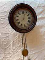 Horloge vieille de plus de 100 ans., Antiquités & Art, Antiquités | Horloges, Enlèvement