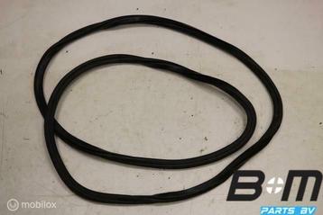 Portierrubber carrosseriezijde LV of RV Audi Q5 beschikbaar voor biedingen