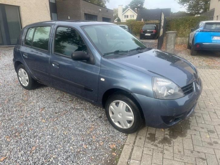 Renault Clio 1.2i amper 60000 km gekeurd VV + onderhoud !!!, Auto's, Renault, Bedrijf, Te koop, Clio, Centrale vergrendeling, Benzine