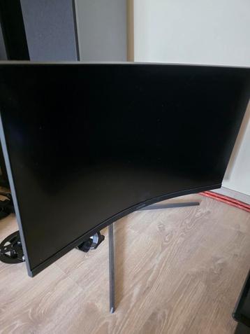 Samsung Oddisey G7 32inch beschikbaar voor biedingen