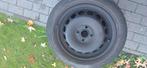 Set van 4 winterbanden met stalen velgen 165/60 R15 T, Auto-onderdelen, Overige Auto-onderdelen, Ophalen