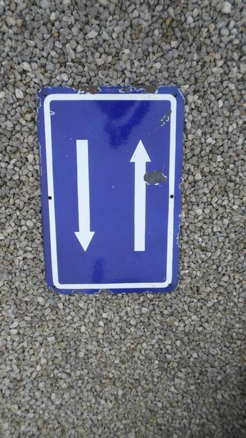 emaille verkeersbord nr 3 beschikbaar voor biedingen