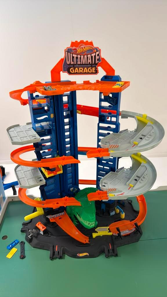 Hot wheels ultimate garage, Kinderen en Baby's, Speelgoed | Racebanen, Zo goed als nieuw, Hot Wheels, Ophalen