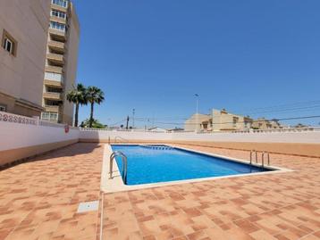 Appartement met 2 slaapkamers en zwembad in Torrevieja  beschikbaar voor biedingen
