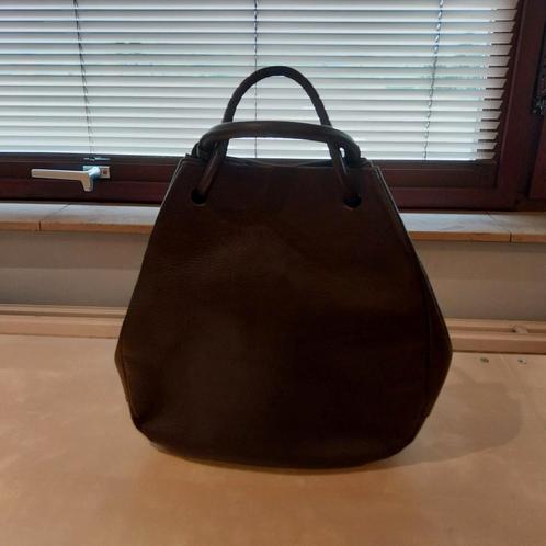 Rugzak De Belon, leder (50 €) LAATSTE PRIJS !, Handtassen en Accessoires, Tassen | Damestassen, Zo goed als nieuw