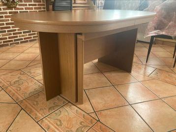 Table à manger en bois, Enlèvement, Comme neuf