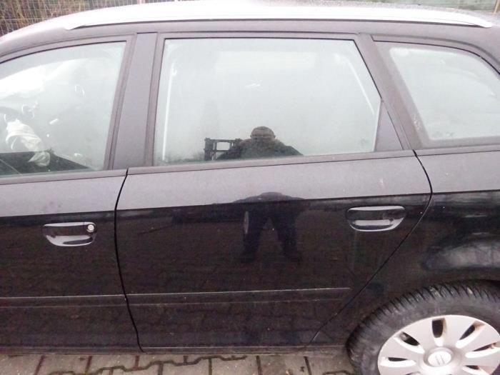 Portier 4Deurs links-achter van een Audi A3 (LY9B), Auto-onderdelen, Carrosserie, Deur, Audi, Gebruikt, 3 maanden garantie, Ophalen of Verzenden