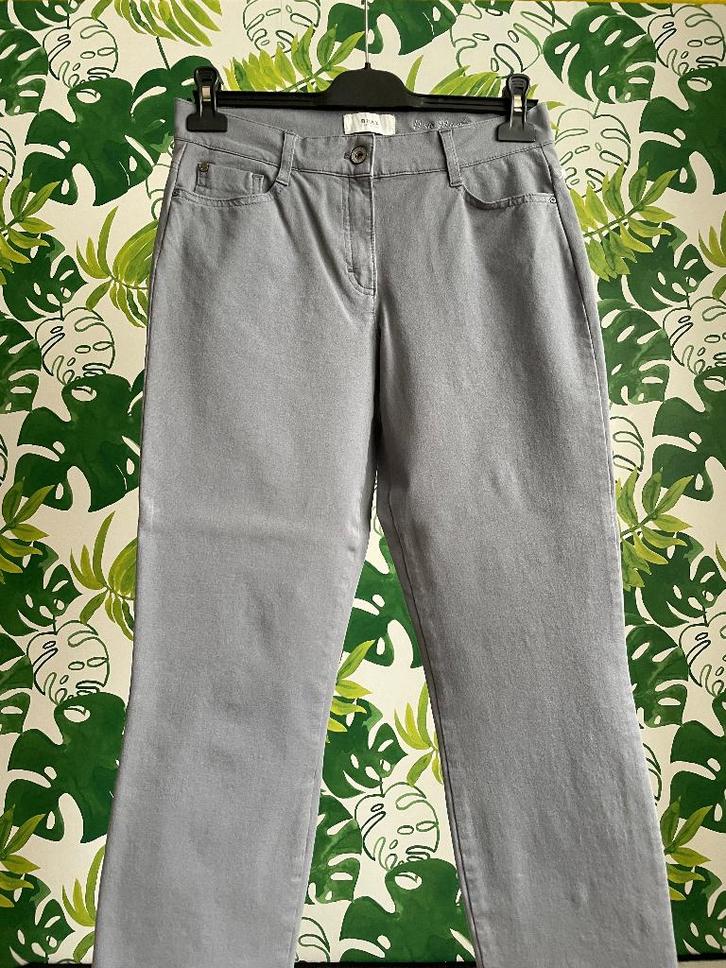 NIEUW lange broek BRAX 38, Kleding | Dames, Broeken en Pantalons, Nieuw, Maat 38/40 (M), Grijs, Lang, Verzenden
