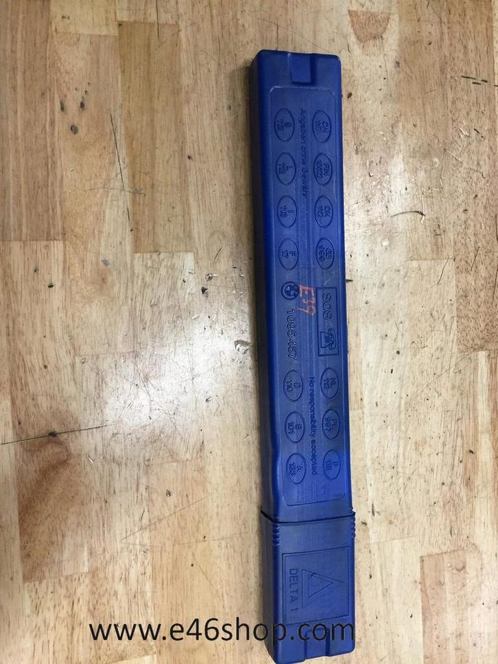 Gevarendriehoek BMW 5 serie e39, Auto diversen, Auto-accessoires, Zo goed als nieuw, Ophalen of Verzenden