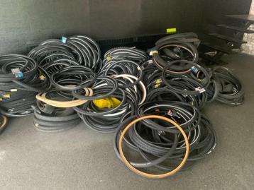 Fiets banden  disponible aux enchères