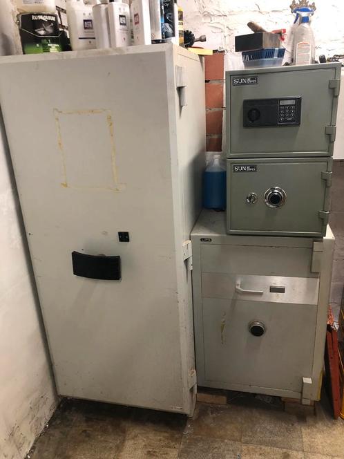 Kluis brandkast safe, Huis en Inrichting, Brandblussers en Brandkasten, Zo goed als nieuw, Brandkast, Ophalen