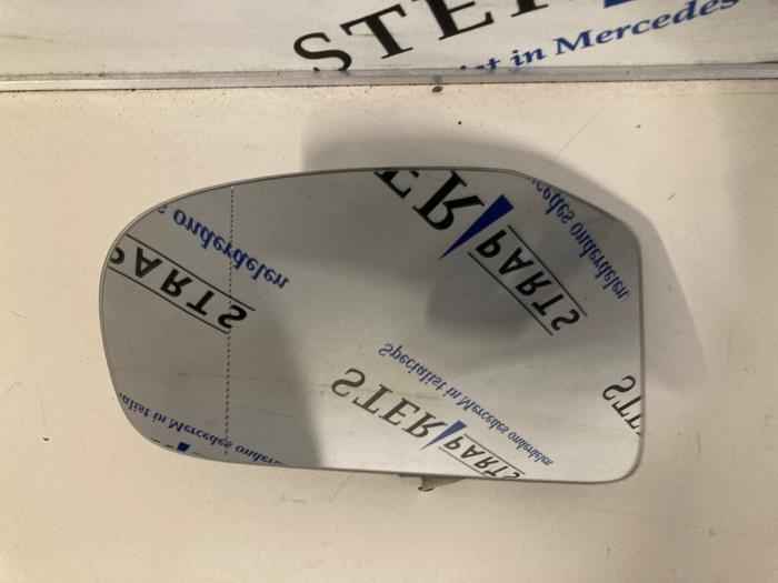 Glace rétroviseur gauche d'un Mercedes B-Klasse, Autos : Pièces & Accessoires, Rétroviseurs, Mercedes-Benz, Utilisé, 3 mois de garantie