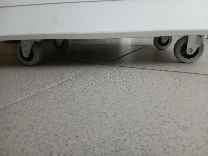 Plastic Ikea opberg bakken SOCKERBIT, Doe-het-zelf en Bouw, Kratten en Dozen, Zo goed als nieuw, Bak of Kist, Minder dan 50 cm