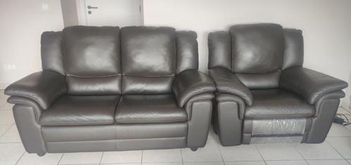 Salon cuir italien - Divan et fauteuil (option de levage), Huis en Inrichting, Zetels | Zetels, Zo goed als nieuw, Rechte bank