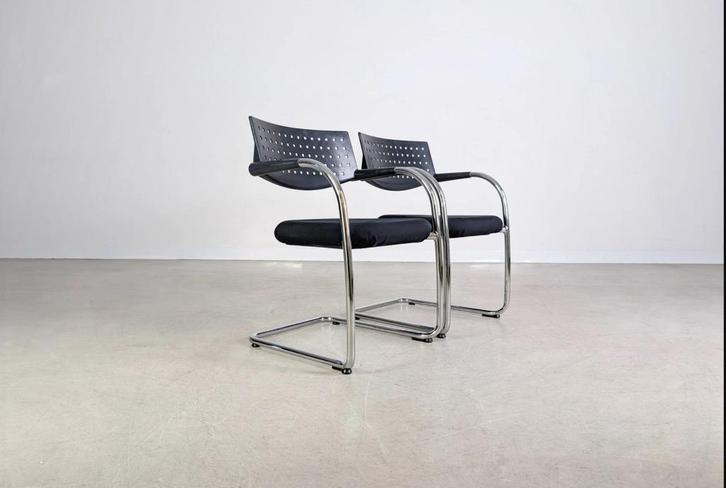 Complete Design set van 8x Vitra Visasoft Visavis stoelen, Huis en Inrichting, Bureaustoelen, Zo goed als nieuw, Bureaustoel, Zwart