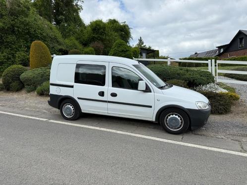 Opel Combo 1.3 CDTI Utilitaire Diesel AIRCO, Auto's, Bestelwagens en Lichte vracht, Bedrijf, Te koop, Opel, Diesel, Euro 3, 4 deurs
