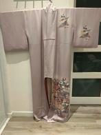 Kimono Japonais Lilas avec Motifs Floraux Soie Élégante, Ophalen of Verzenden, Zo goed als nieuw