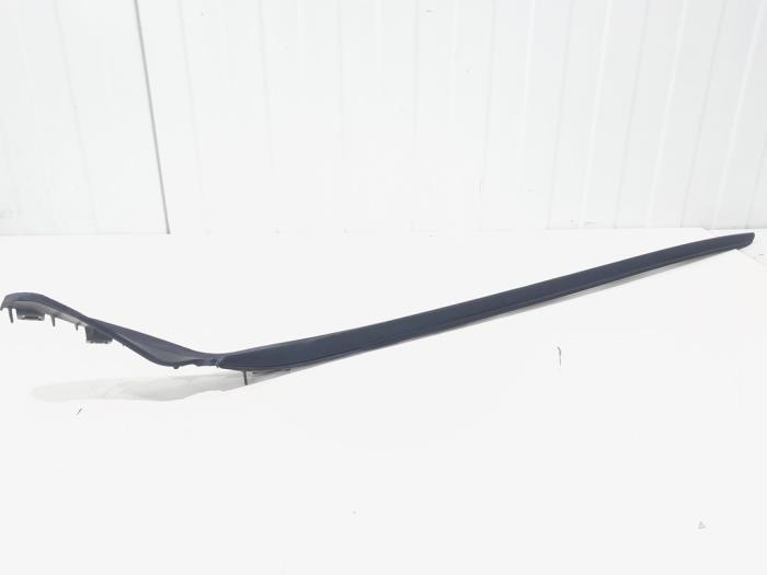 Voorruitlijst van een Volvo V90, Auto-onderdelen, Carrosserie, Volvo, Gebruikt, 3 maanden garantie, Ophalen of Verzenden