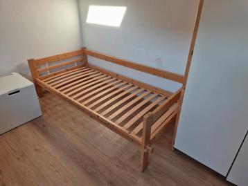 Gratis kinderkamer beschikbaar voor biedingen