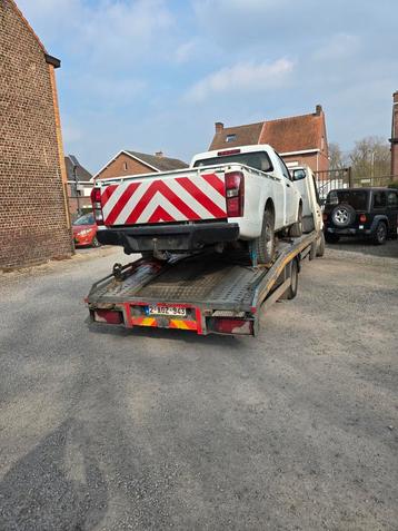 PECHHULP, BESTELWAGEN, MOTORFIETS IN BRUSSEL 0485 22 17 88  beschikbaar voor biedingen