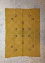 Tafelkleed oker geel met geborduurde rozen 160/110, Binnen, Rechthoek, Ophalen of Verzenden