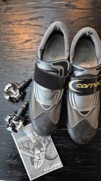 Chaussures de cyclisme et pédales sans clip, Enlèvement ou Envoi