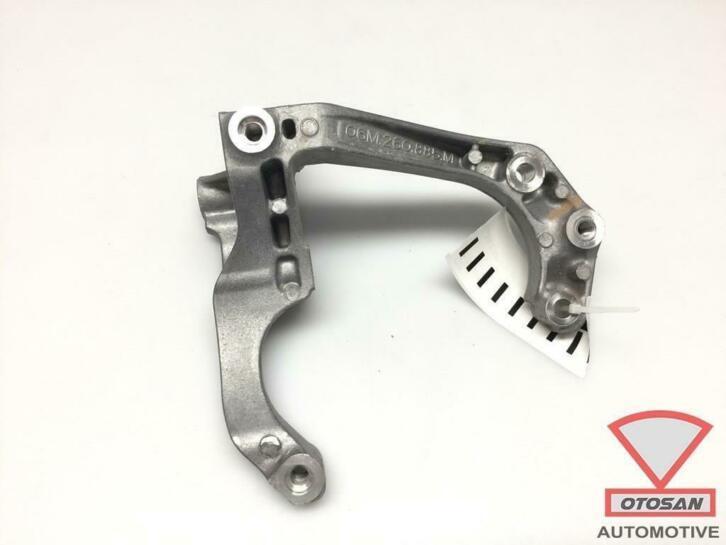 vw touareg 2018 vag aircopom steun 3.0 tsi v6 06m260885m, Autos : Pièces & Accessoires, Moteurs & Accessoires, Volkswagen, Utilisé