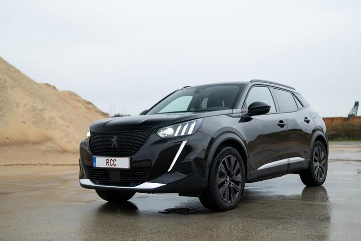 Peugeot e-2008 GT+ | Elektrische SUV | Panoramadak, Auto's, Peugeot, Particulier, Achteruitrijcamera, Adaptieve lichten, Adaptive Cruise Control