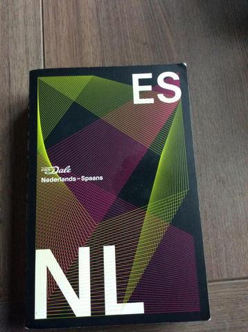 Woordenboek Nederlands Spaans beschikbaar voor biedingen