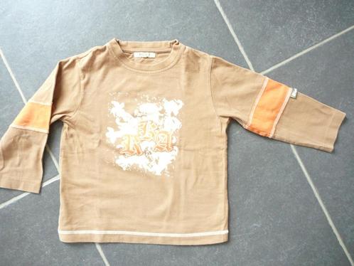 bruin longsleeve met een draak, Kinderen en Baby's, Kinderkleding | Maat 104, Gebruikt, Jongen, Shirt of Longsleeve, Ophalen of Verzenden