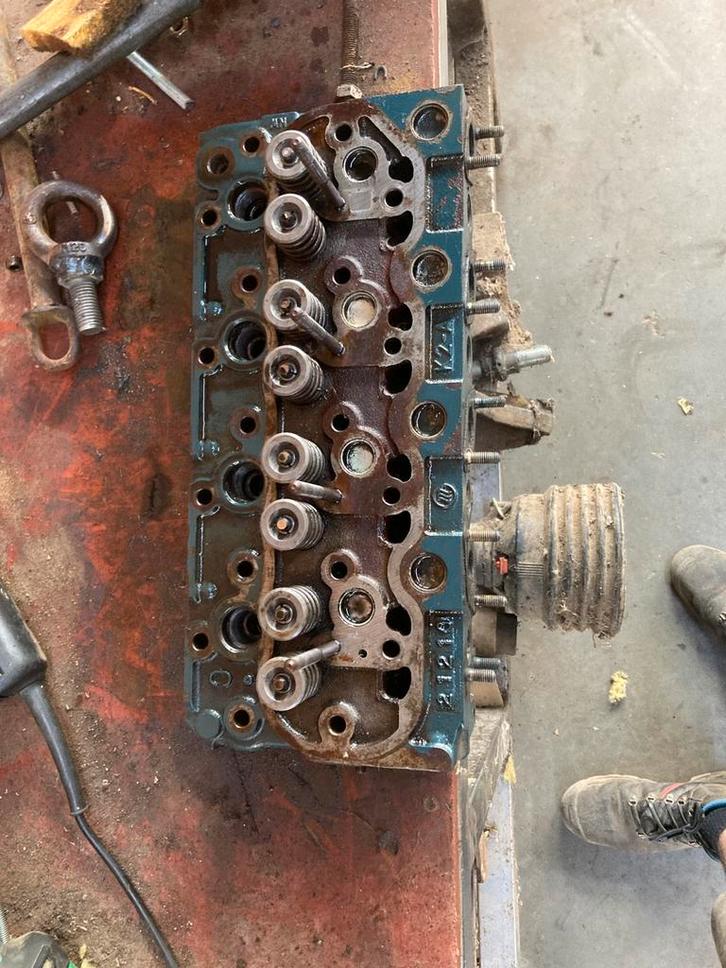 Kubota v1902 graafmachine kraan motor, Zakelijke goederen, Machines en Bouw | Kranen en Graafmachines, Overige typen, Ophalen