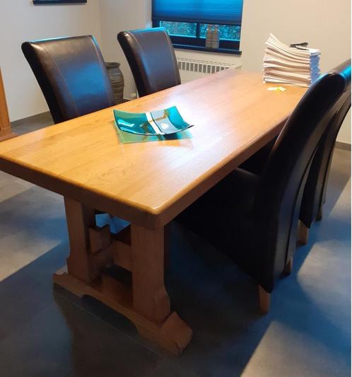 massief eiken tafel, Antiek en Kunst, Antiek | Meubels | Stoelen en Sofa's, Ophalen