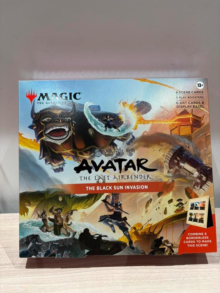 Magic: The Last Airbender Scene Box: The Black Sun Invasion, Hobby en Vrije tijd, Verzamelkaartspellen | Pokémon, Zo goed als nieuw
