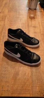 Nike sportswear Court Royale 2  (maat 44,5), Kleding | Heren, Schoenen, Zwart, Nike, Ophalen of Verzenden, Zo goed als nieuw